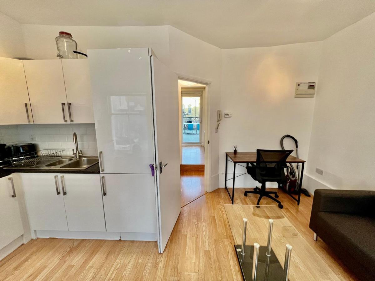 Appartamento Modern With Large Patio In Marylebone Londra